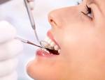Пациент на приеме в стоматологии. Клиника по зубам в СПб